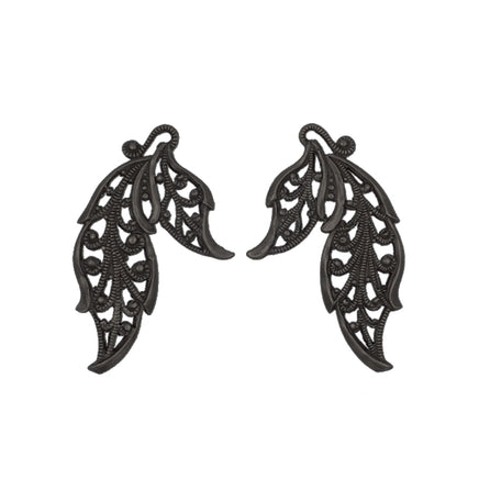 Pair of Lacy Leaf-shaped Filigrees in Black Brass